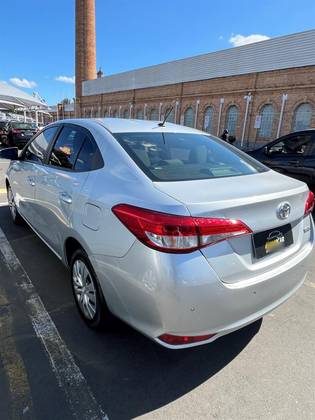 TOYOTA YARIS 1.5 16V FLEX SEDAN XL LIVE MULTIDRIVE